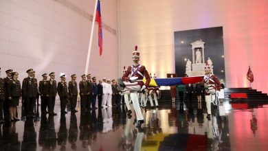 Nicolás Maduro: La Bandera resume la gloria de un pueblo aguerrido