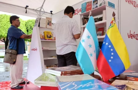 Venezuela participó en la segunda Feria Internacional del Libro de Honduras