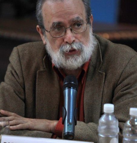 Falleció el intelectual Roberto Hernández Montoya