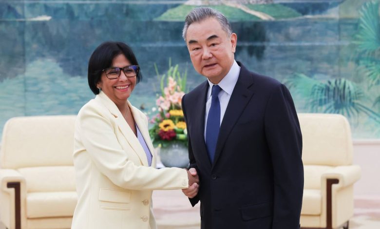 Venezuela y China revisan acuerdos de cooperación