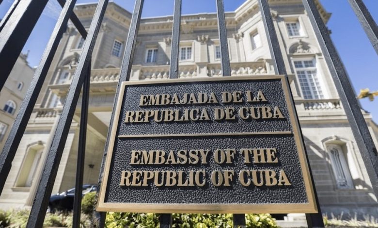 Cuba denuncia ataque terrorista contra su embajada en Washington