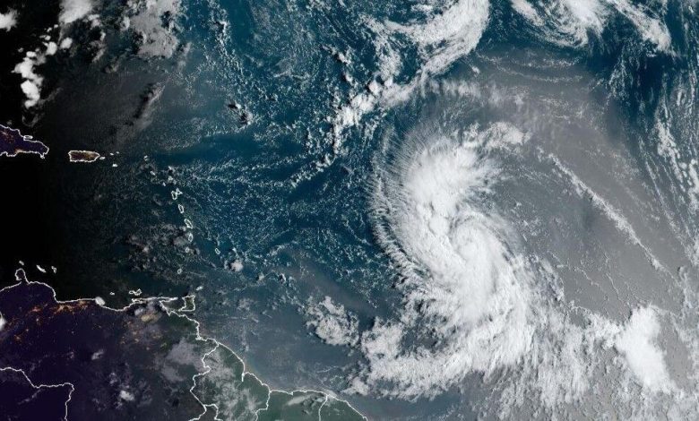 Huracán Lee alcanza categoría 5 rumbo al Caribe