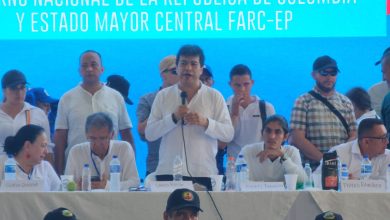 Gobierno de Colombia y las FARC acuerdan alto al fuego bilateral