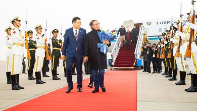 Presidente de Colombia arribó a China para fortalecer relaciones bilaterales