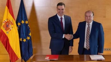 Pedro Sánchez logra apoyos necesarios para ser investido en España