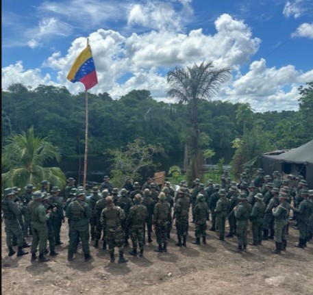 Soldados de la patria se mantienen firmes en la defensa de la Guayana Esequiba