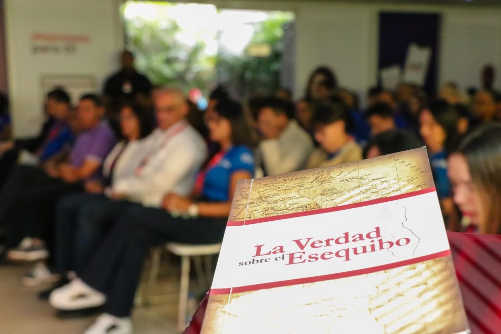 clase magistral sobre el reclamo del Esequibo