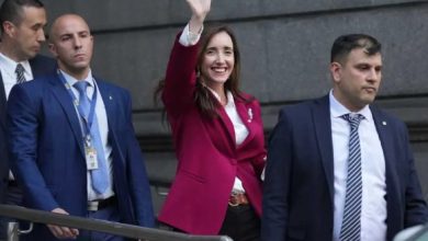 Cristina Fernández recibe en el Senado a la vicepresidenta electa Victoria Villarruel