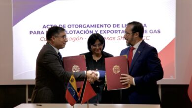 Venezuela y Trinidad y Tobago suscriben acuerdo para producción y exportación de gas