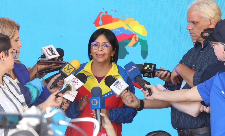 Vicepresidenta insta a Irfaan Ali a ajustar su comportamiento a derecho