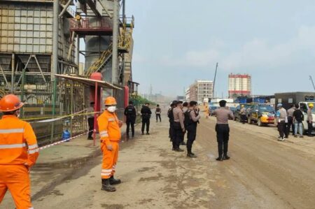 Explosión en una fábrica siderúrgica en Indonesia