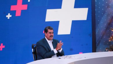 Presidente Maduro agradece a científicos venezolanos por generar soluciones