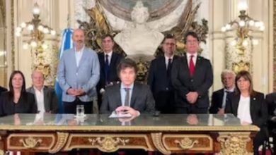 Javier Milei deroga más de 300 leyes para desregular la economía argentina