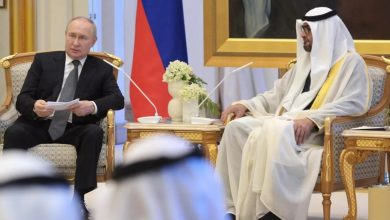Vladimir Putin realiza visita de trabajo a Emiratos Árabes Unidos