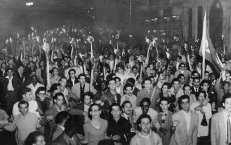 Histórica Marcha de las Antorchas en La Habana, Cuba