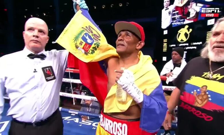 Ismael Barroso enaltece a Venezuela al titularse Campeón Mundial Interino peso superligero