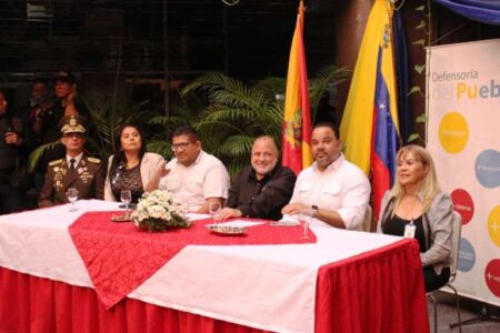 Defensor del Pueblo, Alfredo Ruíz