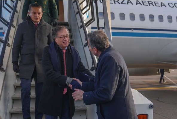 Gustavo Petro llegó a Suiza para asistir a Foro Económico en Davos