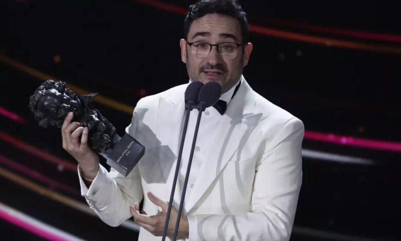El director Bayona en loa Premios Goya