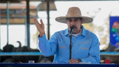 Maduro exhorta a unir fuerzas para fortalecer la producción