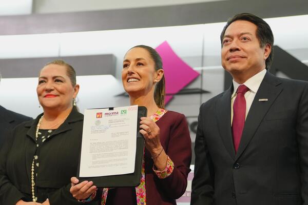 Claudia Sheinbaum se registra como candidata a la presidencia de México