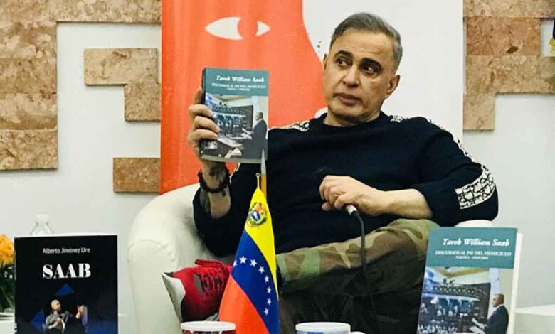 Tarek William Saab presentó en Cuba "Discursos al pie del hemiciclo"