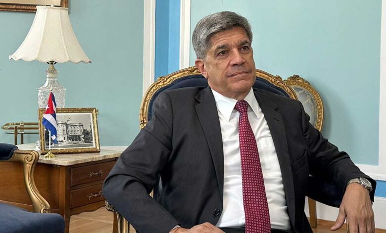 Cuba y EEUU pasan revista a acuerdos migratorios