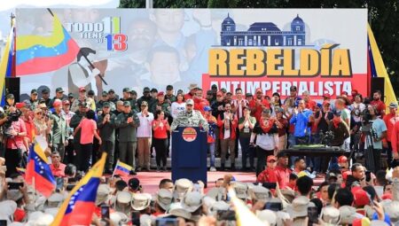 El presidente convocó ir al debate que permita la reforma constitucional