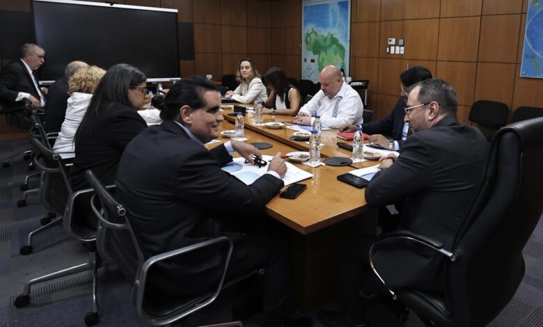 Cancillería y CIIP definen estrategias para fortalecer la inversión