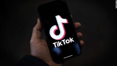 Radio vs Tik Tok