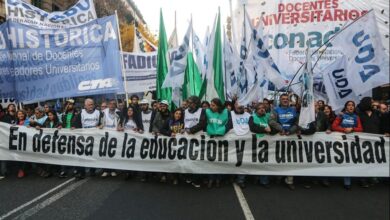 Frente universitario argentino inicia 72 horas de protesta