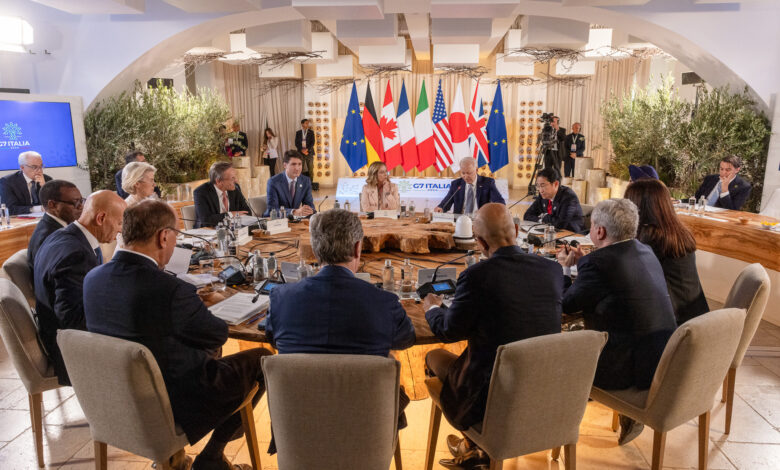 Cumbre de G7 inició en Italia en medio de protestas