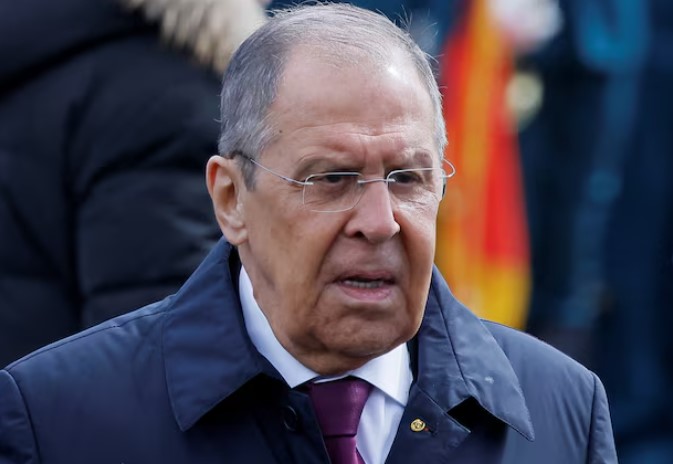 Lavrov: Los instructores franceses ya están en Ucrania