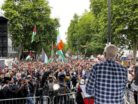 Keir Starmer trasmite a Mahmoud Abbas su intención de reconocer el Estado de Palestino