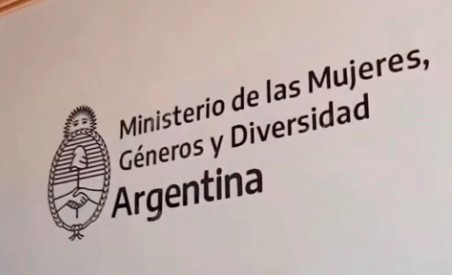 Milei despide a 685 empleados del disuelto Ministerio de la Mujer