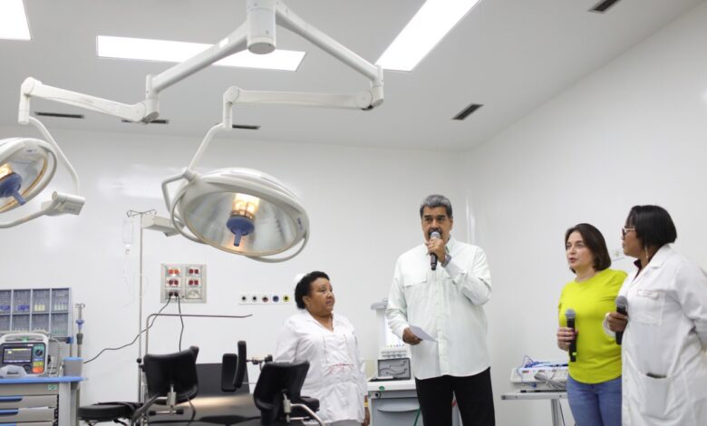 Presidente Maduro entregó cinco CDI y SRI nuevos para Miranda