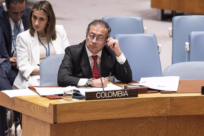 Petro plantea ampliar siete años la implementación del Acuerdo de Paz
