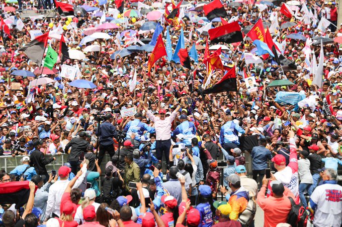 Maduro: El domingo vamos a decidir el futuro de Venezuela para los próximos 50 años