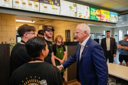 El ascenso de Tim Walz