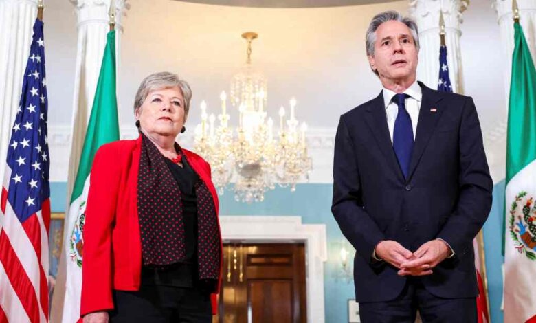México esperará pronunciamiento de los organismos venezolanos