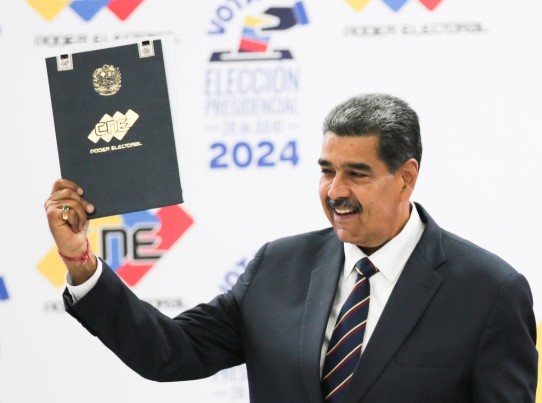 Militantes de organizaciones sociales de Uruguay respaldan triunfo del presidente Maduro