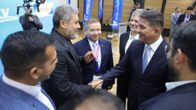 Venezuela e Irán firman cartas de intención en sector telecomunicaciones