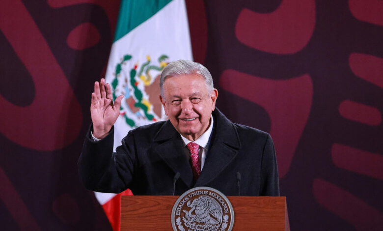 "Me dediqué a servir al pueblo": AMLO en última "mañanera" como presidente de México
