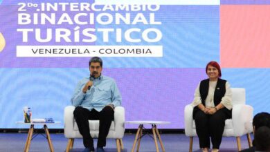 Maduro propone ampliar vuelos entre Venezuela y Colombia