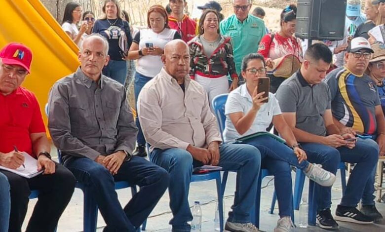 Circuitos Comunales del estado Lara debaten propuestas del Congreso del Bloque Histórico
