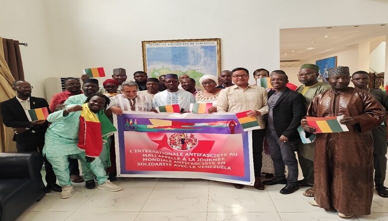 Conforman equipo promotor de la Internacional Antifascista en Mali e Indonesia