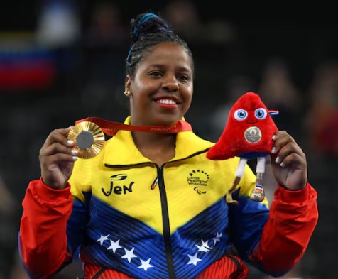 Clara Fuentes marca récord mundial y conquista segundo oro para Venezuela