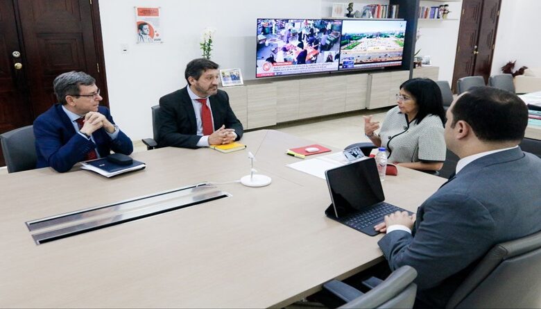 Ministra Delcy Rodríguez recibió a Directivos de Repsol para consolidar alianzas