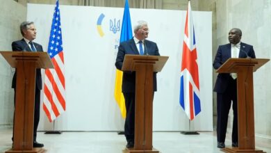 EEUU y Reino Unido anuncian ayuda de casi $1.500 millones para Ucrania