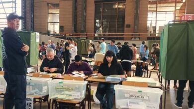 Más de siete millones de chilenos votaron en primer día de comicios
